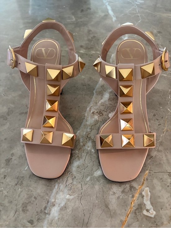 Valentino Shoes - Valentino Nude Pink Leather Studded T-Strap Sandals with Gold Pyramid Studs